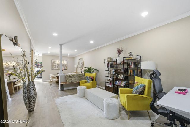 7 Demarest Drive, Manalapan, NJ 07726