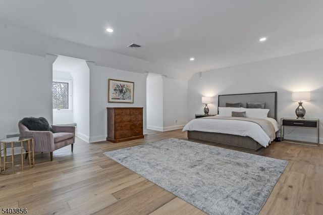 101 Sunnybranch Rd, Far Hills Boro, NJ 07931