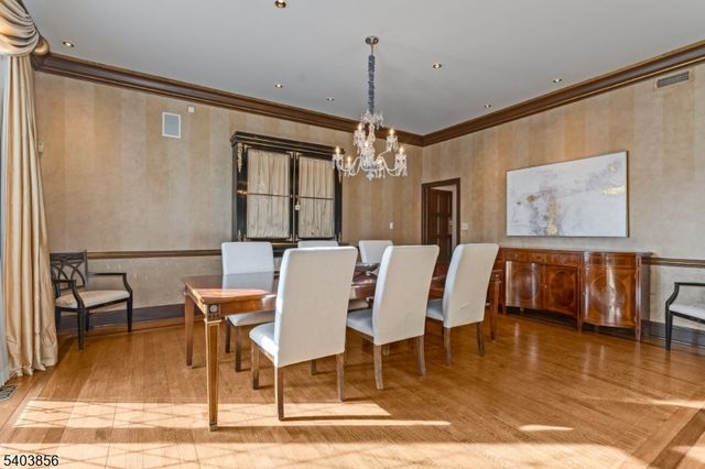 101 Sunnybranch Rd, Far Hills Boro, NJ 07931