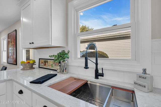 18 Meadowbrook Road, Brick, NJ 08723