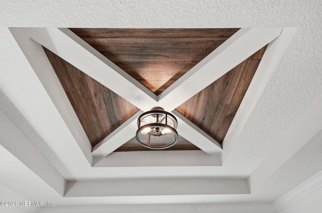 144 PRINCE ALBERT Avenue, St. Johns, FL 32259