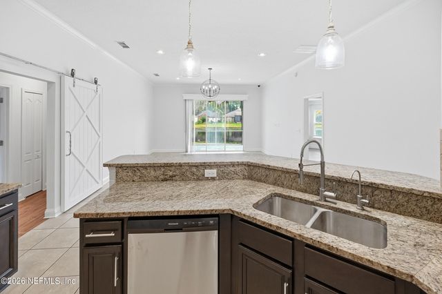 144 PRINCE ALBERT Avenue, St. Johns, FL 32259