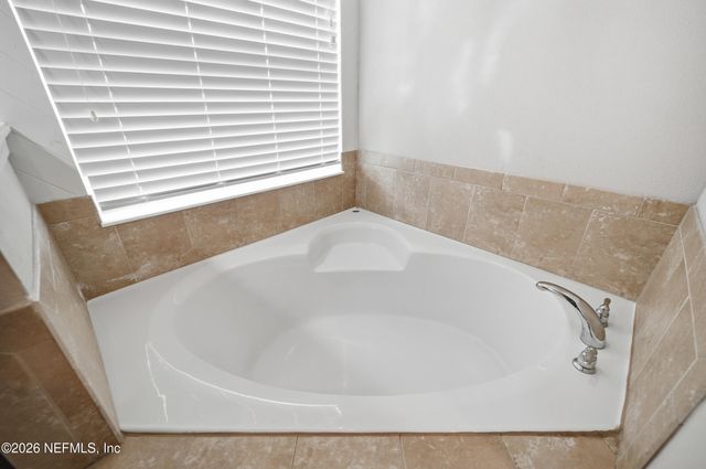 144 PRINCE ALBERT Avenue, St. Johns, FL 32259