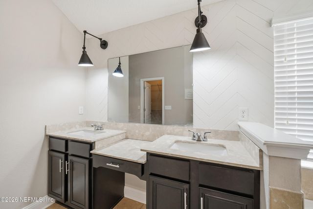 144 PRINCE ALBERT Avenue, St. Johns, FL 32259