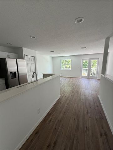 2575 6TH AVENUE DRIVE E, Bradenton, FL 34208