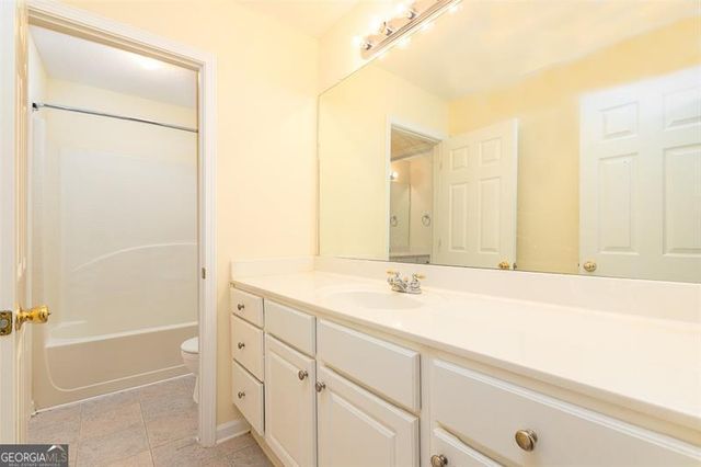 5535 Sylvania Drive SE, Mableton, GA 30126