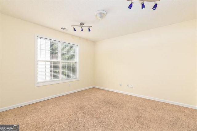 5535 Sylvania Drive SE, Mableton, GA 30126
