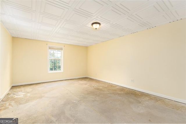 5535 Sylvania Drive SE, Mableton, GA 30126