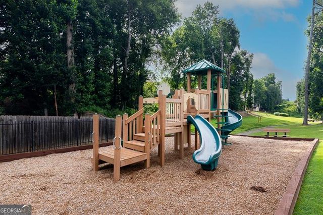 5535 Sylvania Drive SE, Mableton, GA 30126