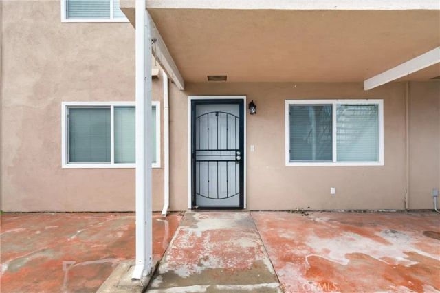 18961 Florida Street 2, Huntington Beach, CA 92648