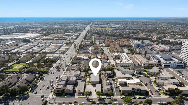18961 Florida Street 2, Huntington Beach, CA 92648