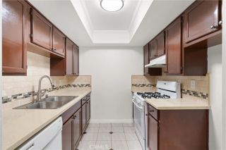 18961 Florida Street 2, Huntington Beach, CA 92648