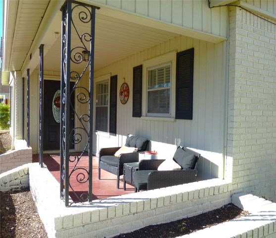 1031 11th, Brady, TX 76825