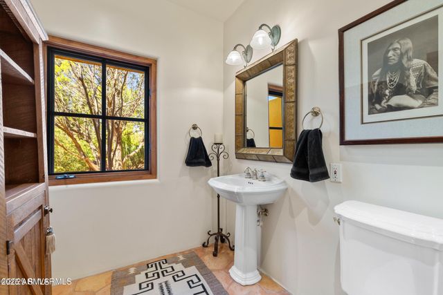 123 E MALLARD Drive, Sedona, AZ 86336