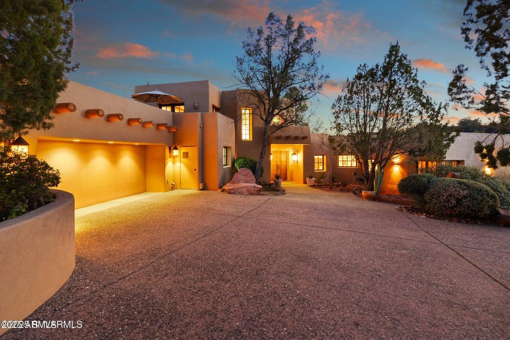 123 E MALLARD Drive, Sedona, AZ 86336