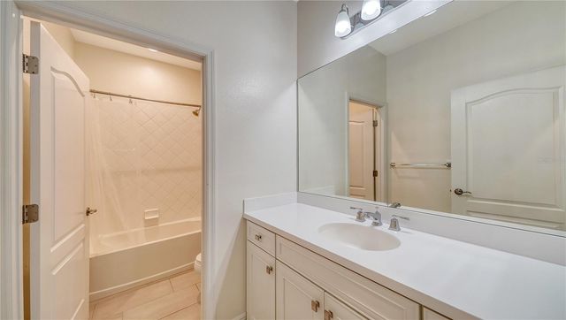 220 CAPRIANA COURT, Nokomis, FL 34275