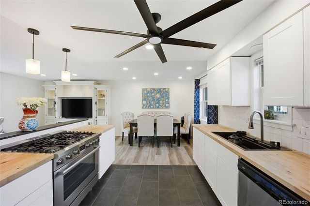 7724 S Hoyt Street, Littleton, CO 80128