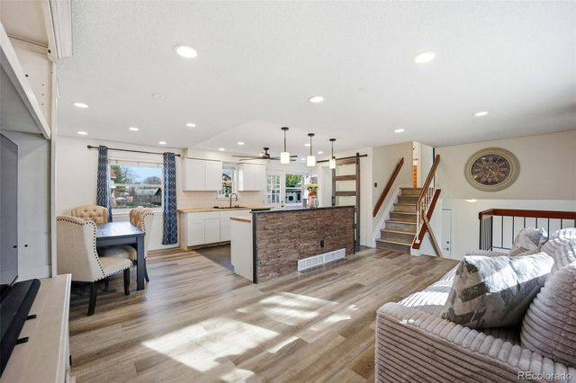 7724 S Hoyt Street, Littleton, CO 80128