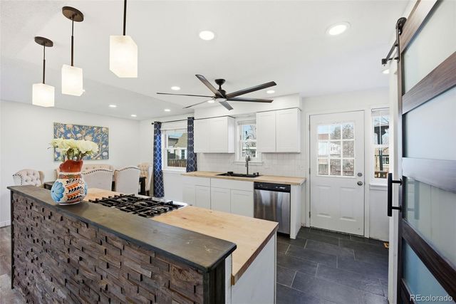 7724 S Hoyt Street, Littleton, CO 80128