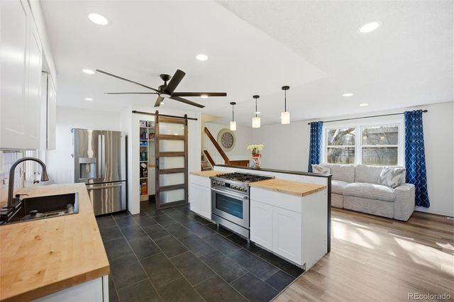 7724 S Hoyt Street, Littleton, CO 80128