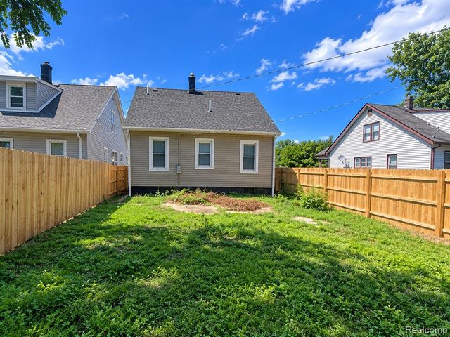 16224 Tuller Street, Detroit, MI 48221