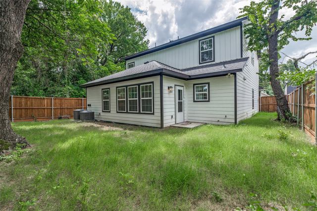 2326 Bethurum Avenue, Dallas, TX 75215