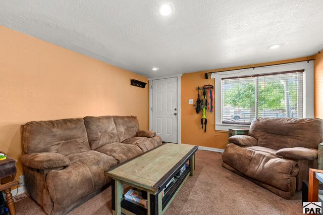 2129 E 9th St, Pueblo, CO 81001
