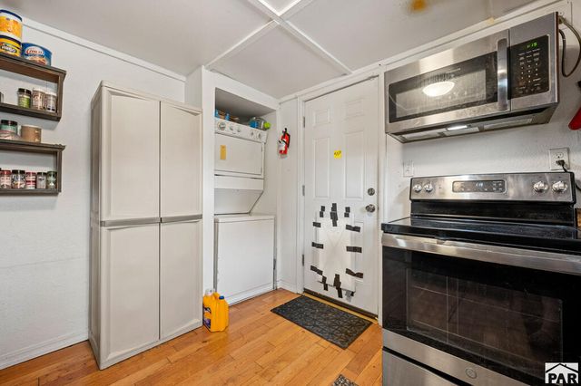 2129 E 9th St, Pueblo, CO 81001