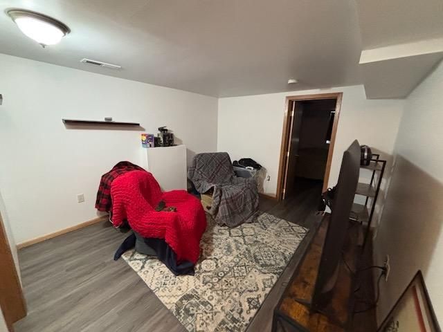 348 14th Street SE, Willmar, MN 56201