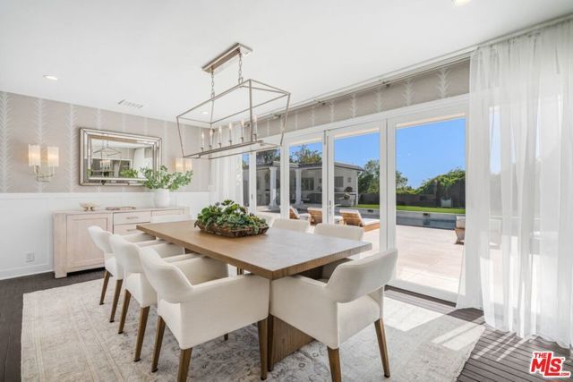 1037 Maroney Lane, Los Angeles, CA 90272