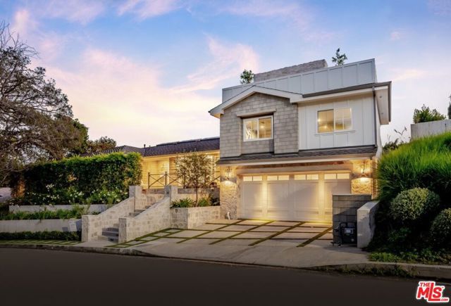 1037 Maroney Lane, Los Angeles, CA 90272