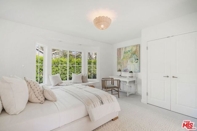 1037 Maroney Lane, Los Angeles, CA 90272