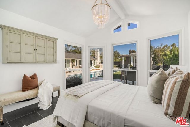 1037 Maroney Lane, Los Angeles, CA 90272