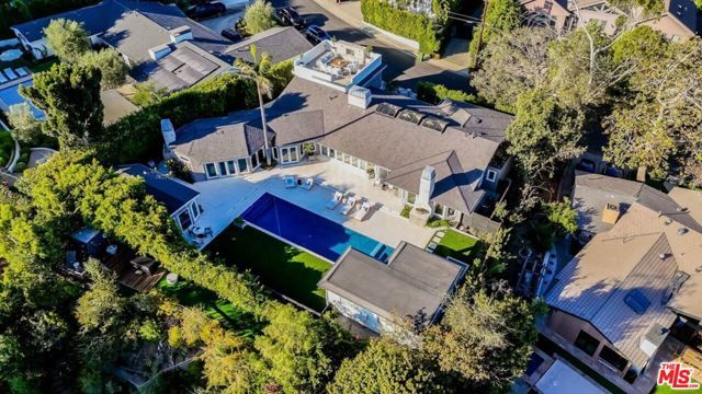 1037 Maroney Lane, Los Angeles, CA 90272