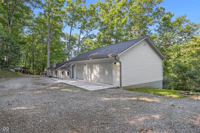 335 W Lakeview Drive, Nineveh, IN 46164