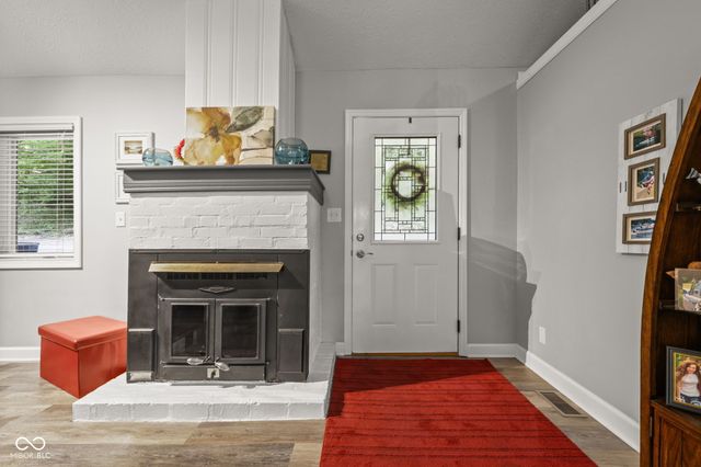 335 W Lakeview Drive, Nineveh, IN 46164