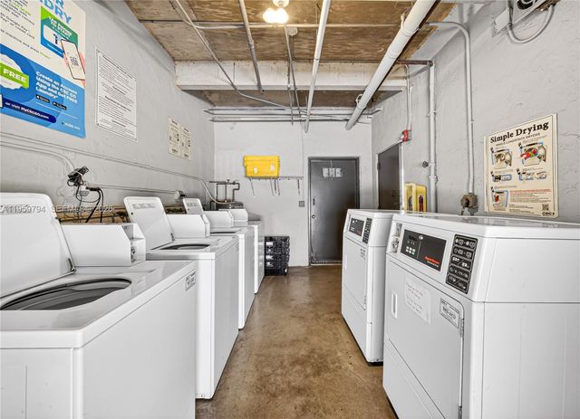 900 SW 84th Ave 403D, Miami, FL 33144