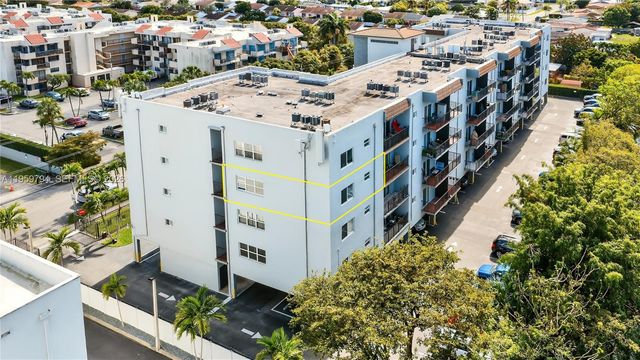 900 SW 84th Ave 403D, Miami, FL 33144