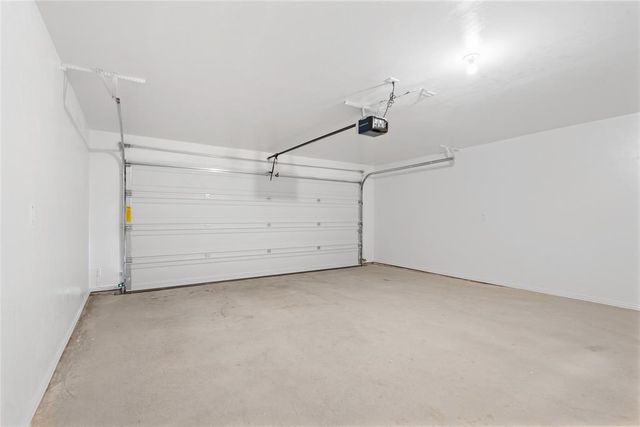 1006 Milan Lane, Kingfisher, OK 73750