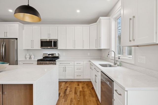 33 Copps Drive, Rochester, NH 03809