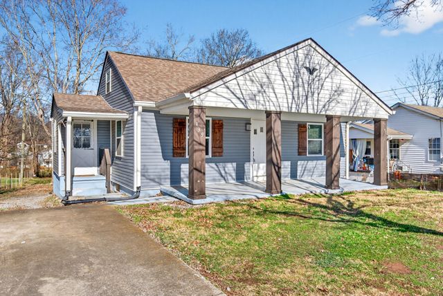 439 Circle Dr, Clarksville, TN 37043