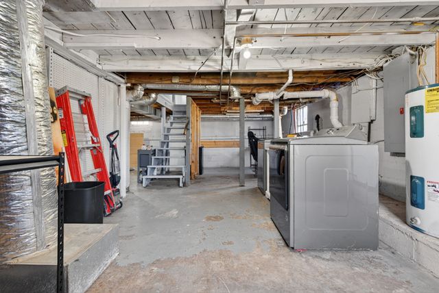 439 Circle Dr, Clarksville, TN 37043