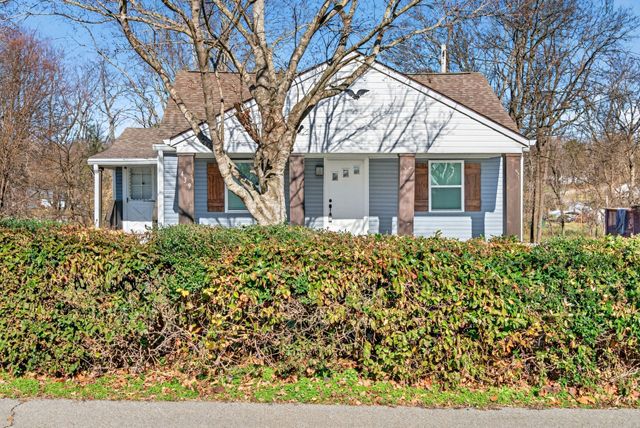 439 Circle Dr, Clarksville, TN 37043