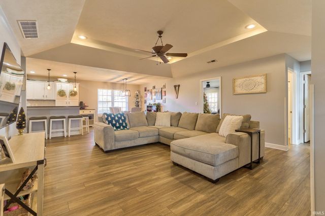 4189 Timberpoint Court, Jasper, IN 47546