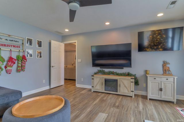 4189 Timberpoint Court, Jasper, IN 47546