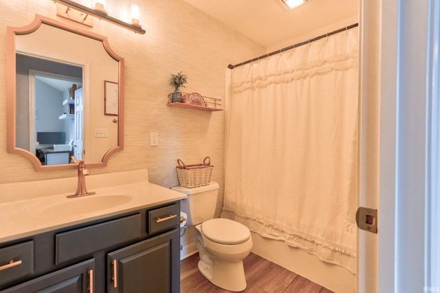 4189 Timberpoint Court, Jasper, IN 47546