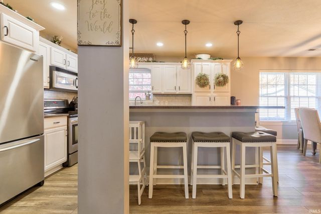 4189 Timberpoint Court, Jasper, IN 47546