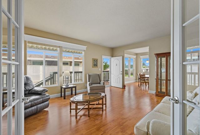 84 Creekside 84, Half Moon Bay, CA 94019