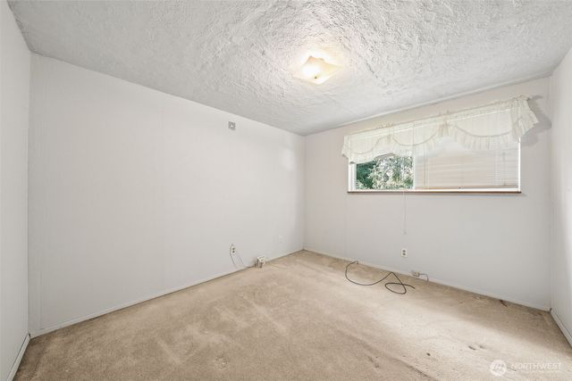 14302 47th Avenue E, Tacoma, WA 98446