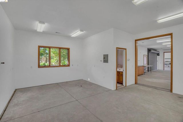 5885 Bruce Dr, Danville, CA 94506